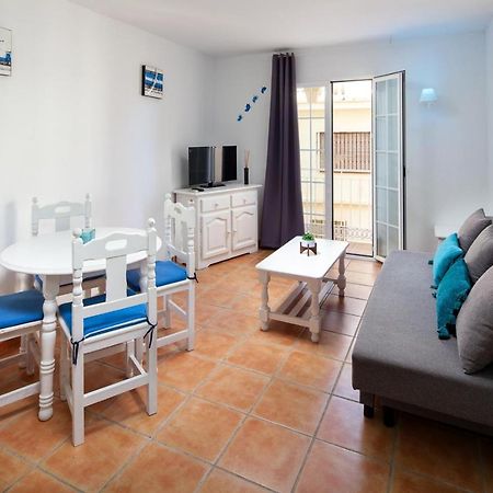 Cozy Apartment Near The Beach In La Carihuela B Torremolinos Exteriér fotografie